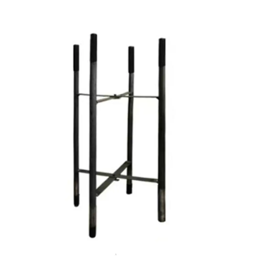 Kit of 4 bolts with a depth of 40cm that includes a 22x22cm template for lighting street lamps