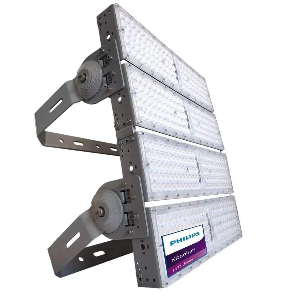 Projetor LED 1200W | CORE MAX | Driver Philips Xitanium DIM 1-10V | SMD5050 BRIDGELUX | Classe I | Sem cintilação